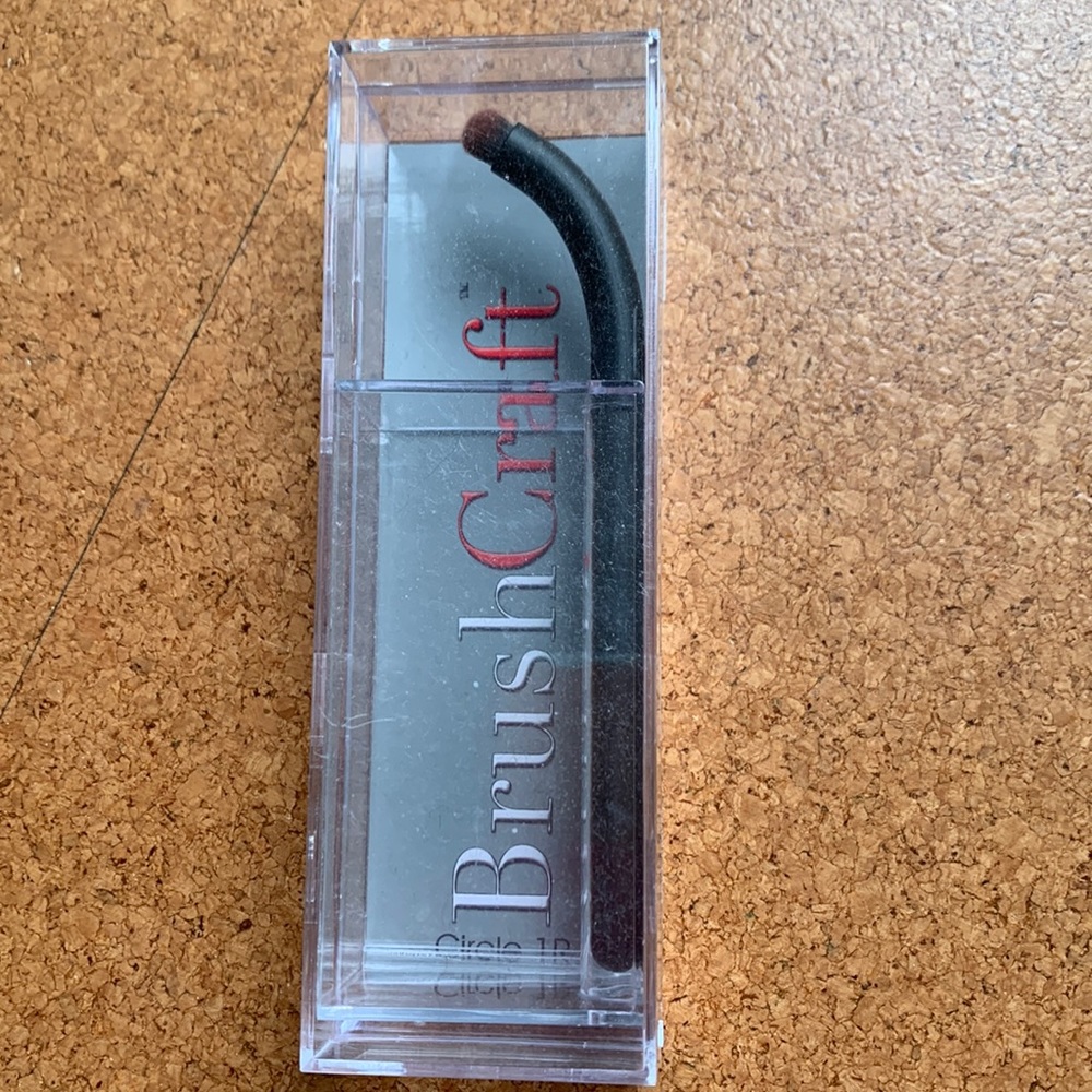 🌸 3/$25 🌸 NEW BrushCraft Circle 1R Makeup Brush